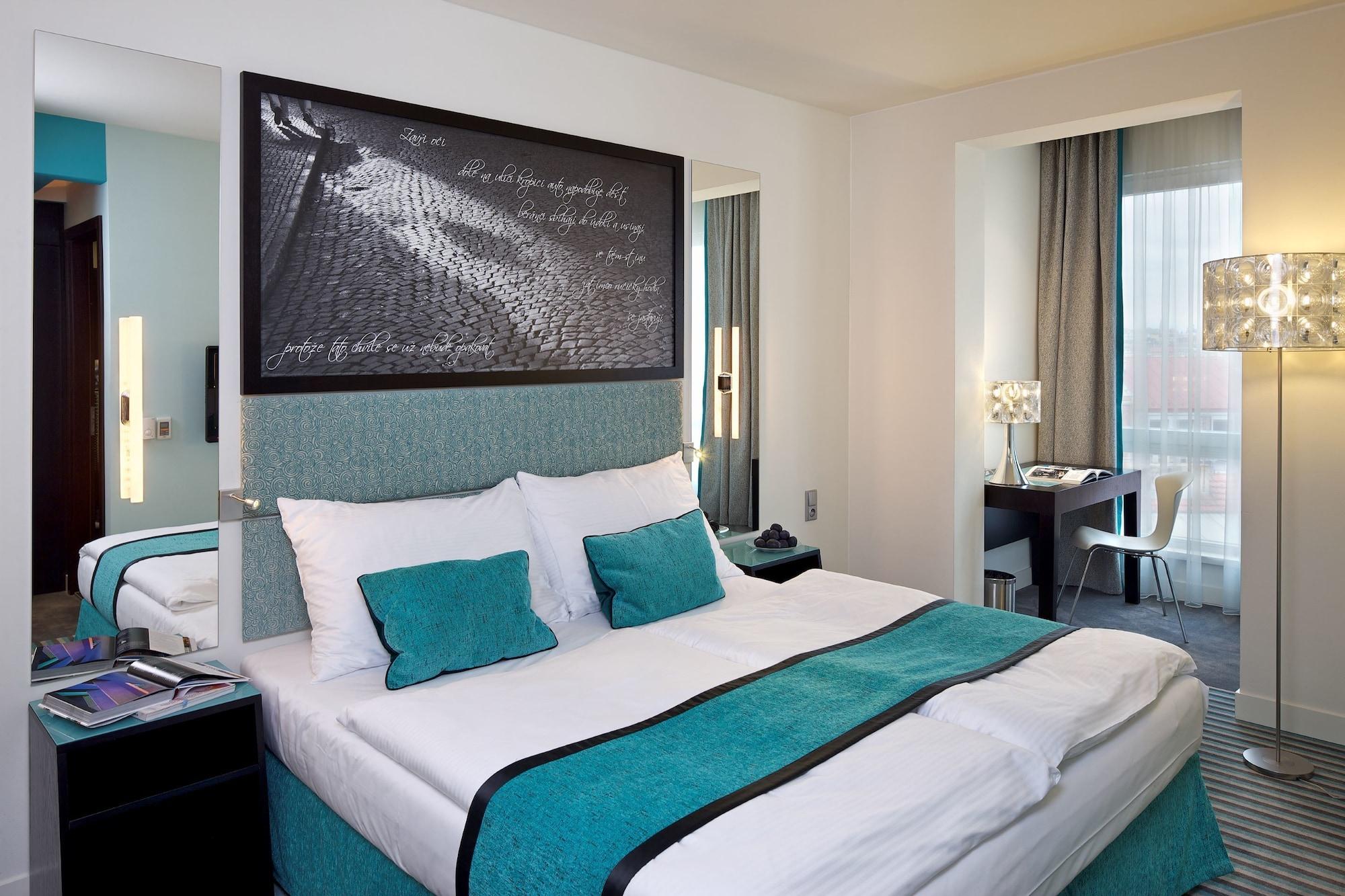 Red & Blue Design 4* Praha