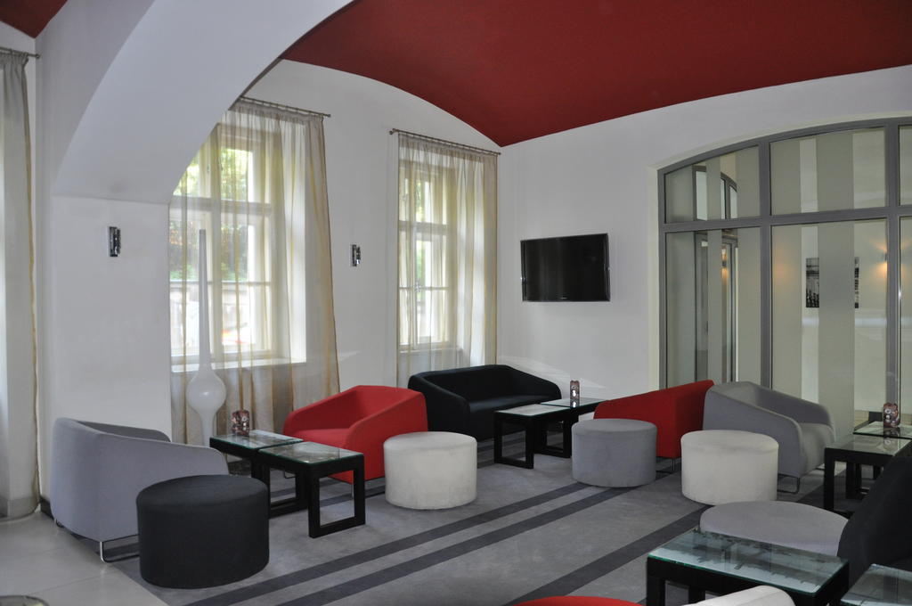 Hotel Red & Blue Design Praha