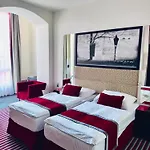 Red&Blue Design Hotel Prague