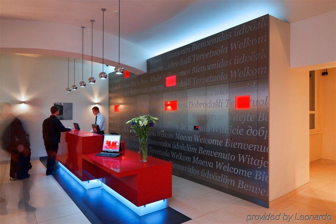 Red&blue Design Prag